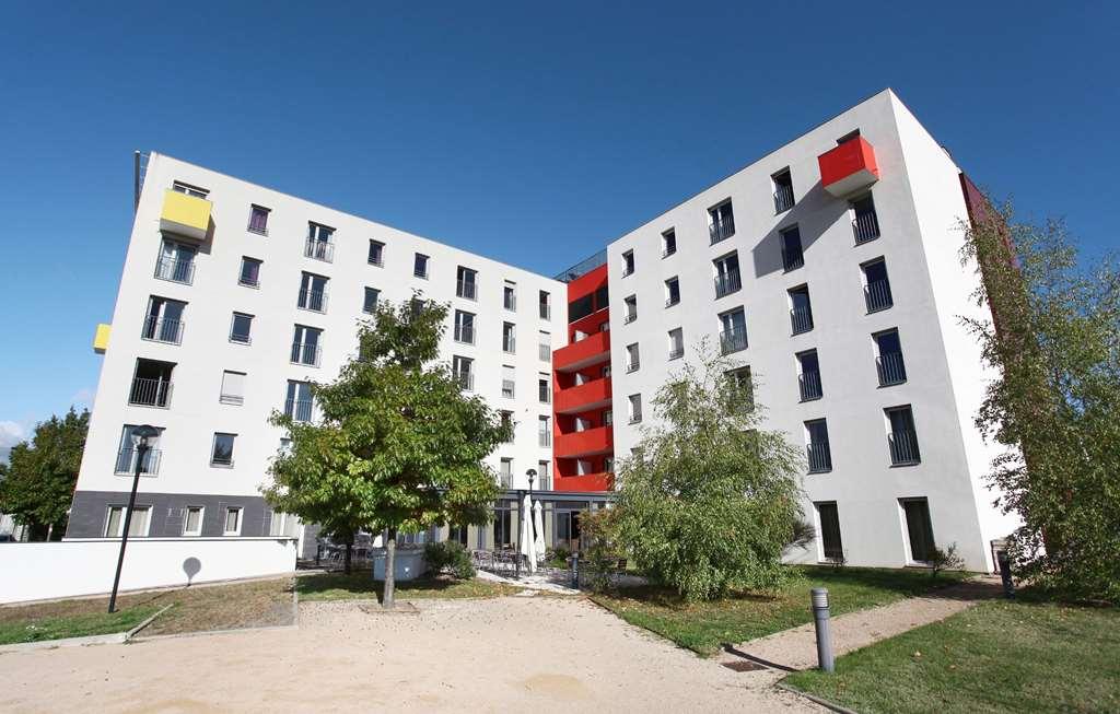 Appart'Hotel Odalys City - Bioparc Lyon Est Ngoại thất bức ảnh