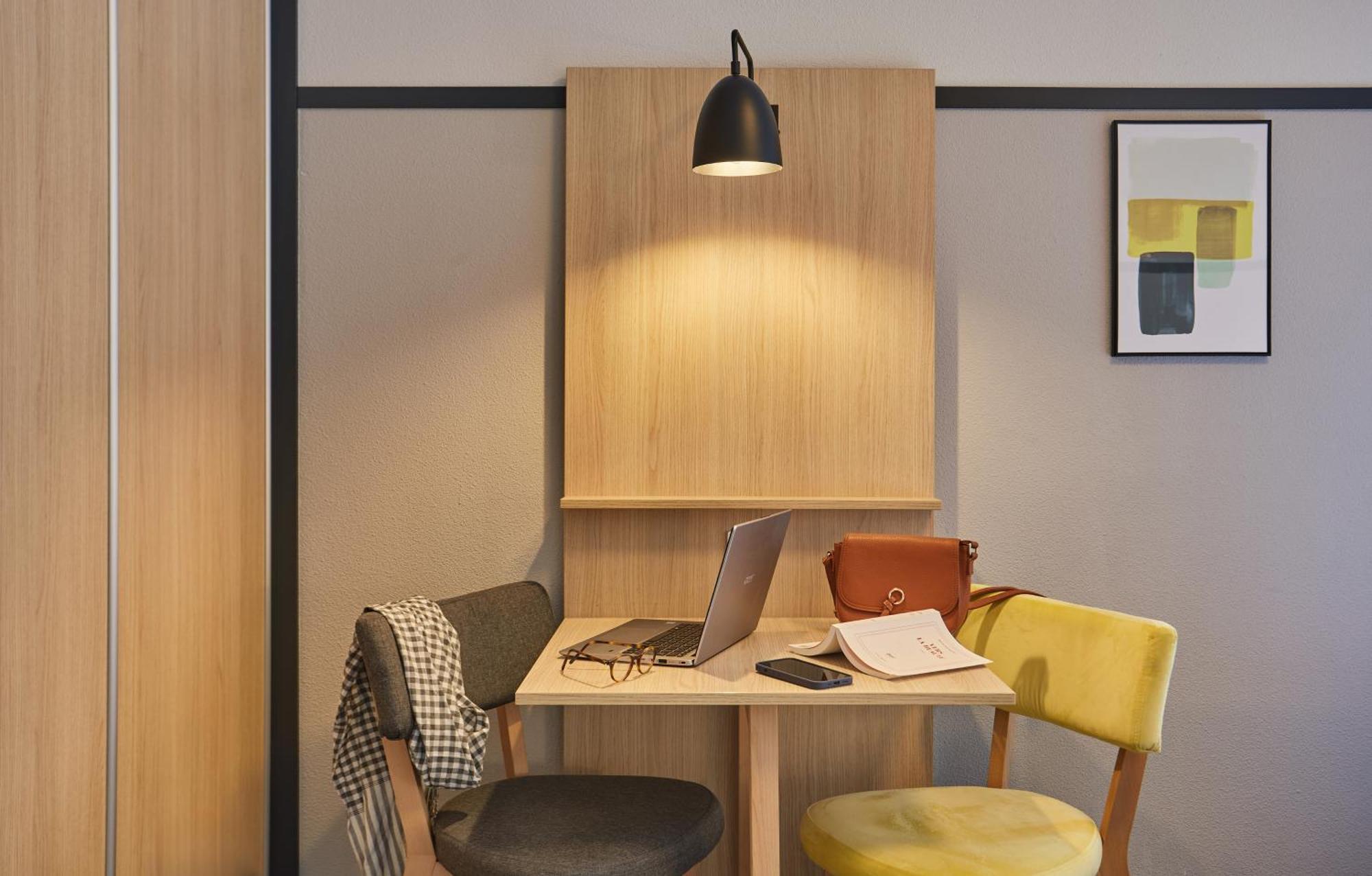 Appart'Hotel Odalys City - Bioparc Lyon Est Ngoại thất bức ảnh