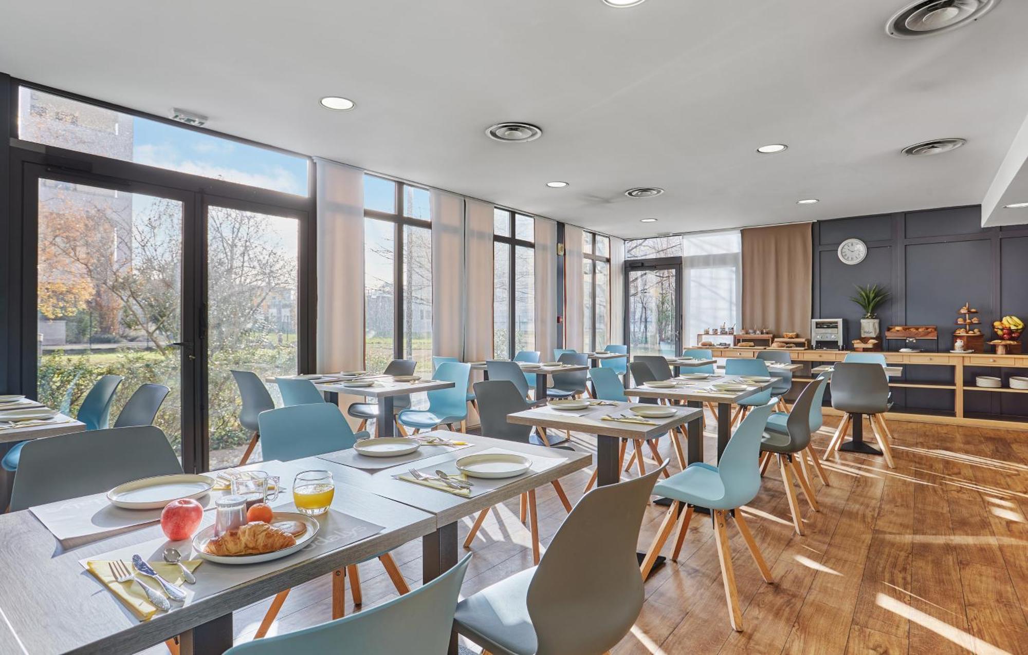 Appart'Hotel Odalys City - Bioparc Lyon Est Ngoại thất bức ảnh