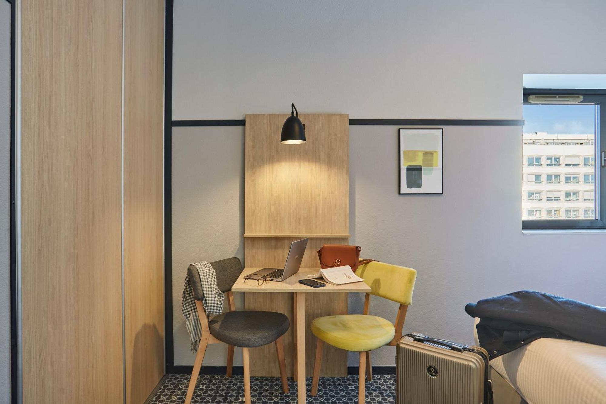 Appart'Hotel Odalys City - Bioparc Lyon Est Ngoại thất bức ảnh